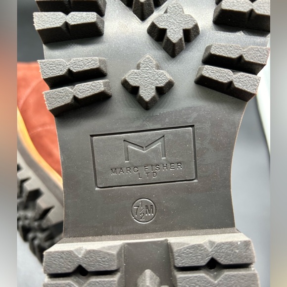 Marc Fisher Izzie Lugsole Ankle Boot Rust 7.5 Shearling accents - Picture 3 of 10